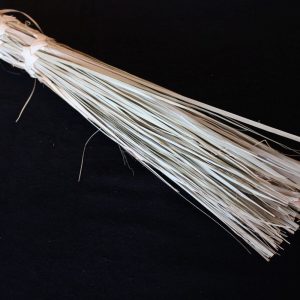 Besen aus Bast – klein